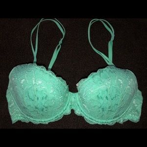 Victoria’s Secret Demi Bra